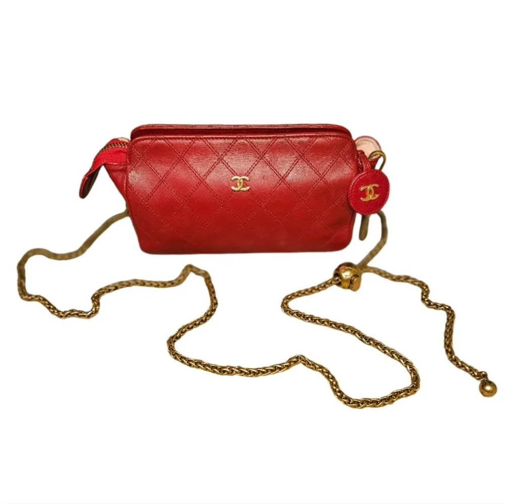 Chanel RARE Authentic lambskin red pouchette bag on ball adjustable chain - Picture 3 of 15